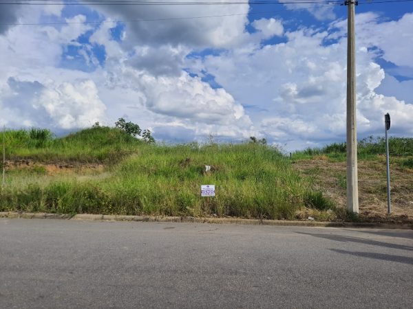 Terreno à Venda no Aliança