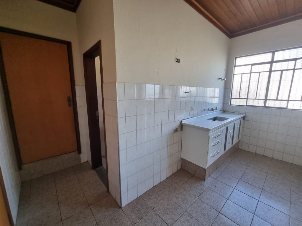 Venda  Residencial/Comercial na Vila Bancária