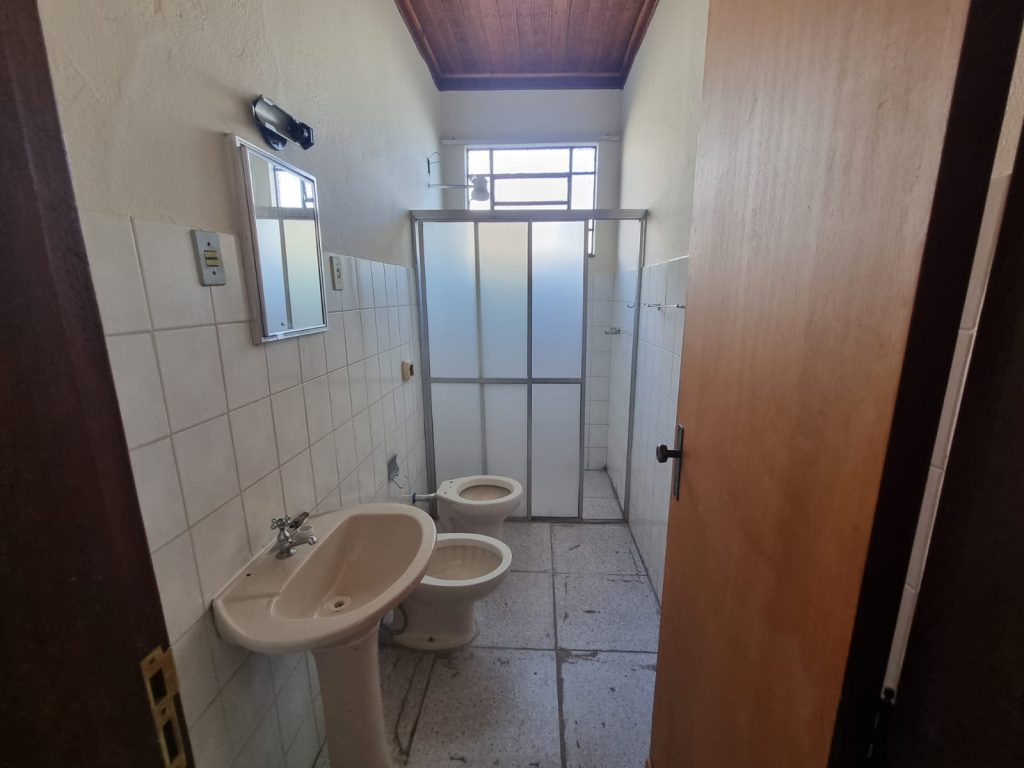 Venda  Residencial/Comercial na Vila Bancária