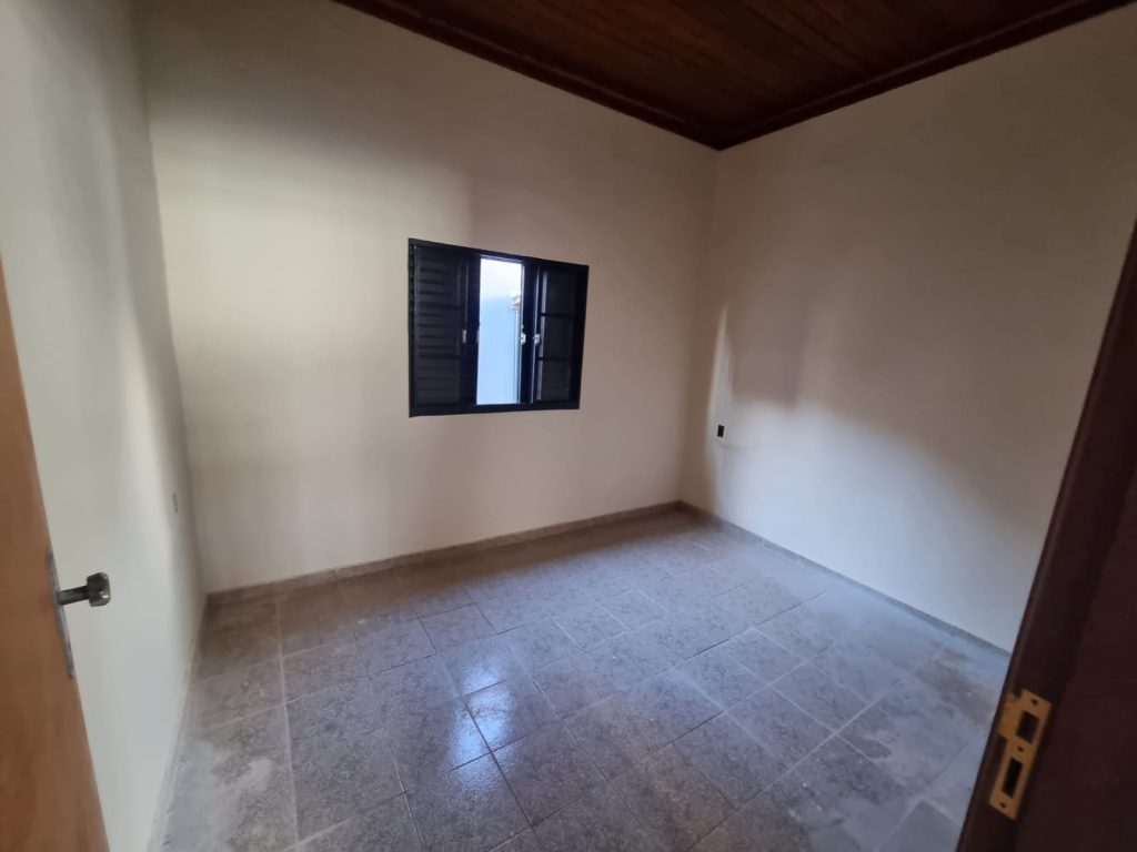 Venda  Residencial/Comercial na Vila Bancária