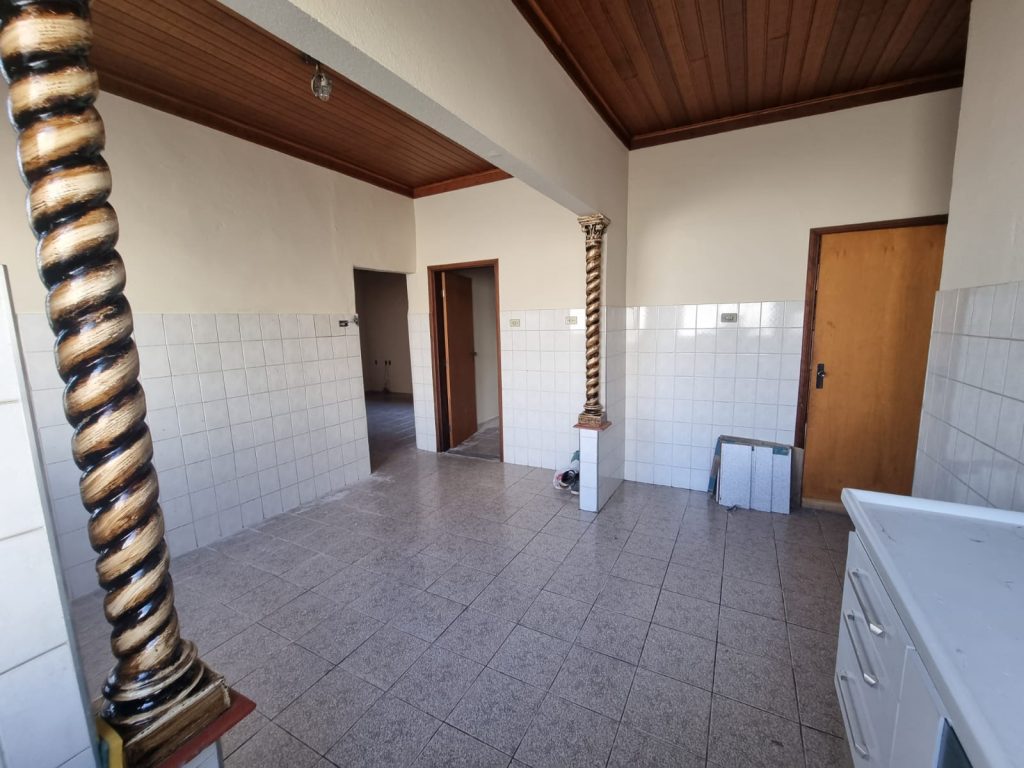 Venda  Residencial/Comercial na Vila Bancária