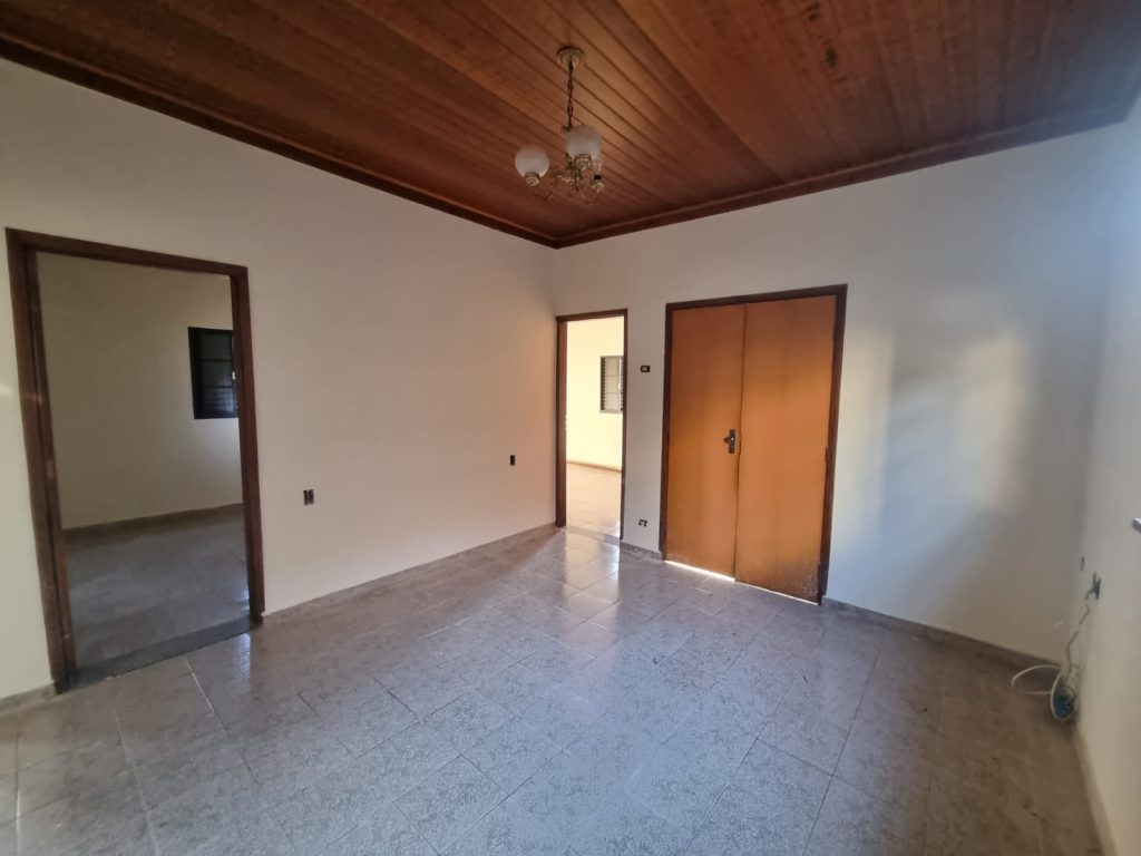 Venda  Residencial/Comercial na Vila Bancária