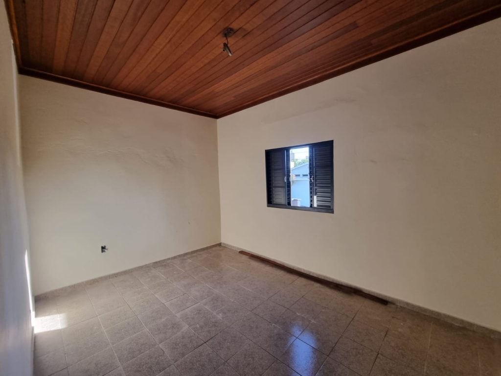 Venda  Residencial/Comercial na Vila Bancária