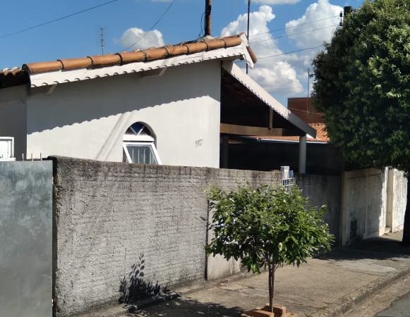 Casa à venda excelente investimento