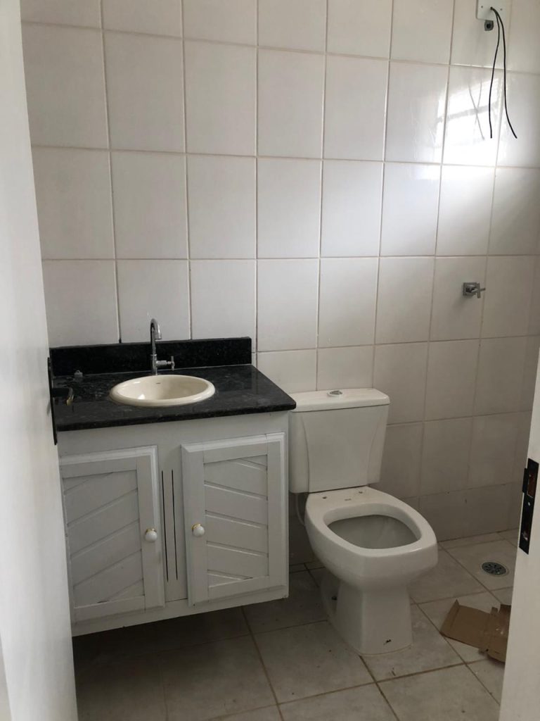 Locação – casa com 3 suítes – Nova São João