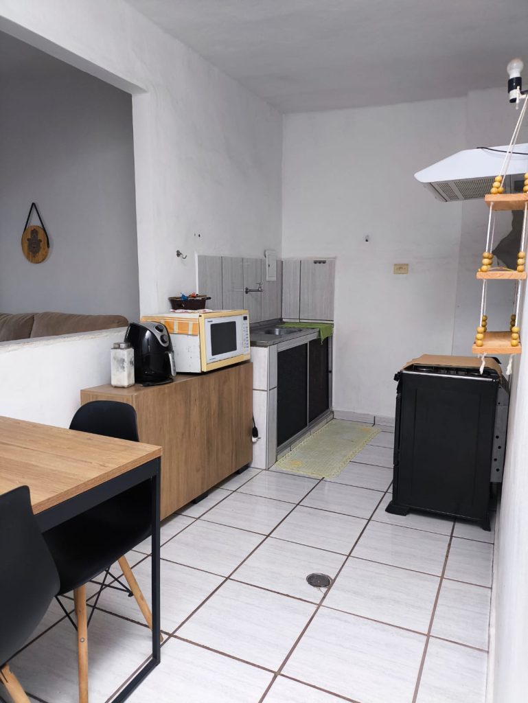 Locação – apartamento no Centro – com mobília