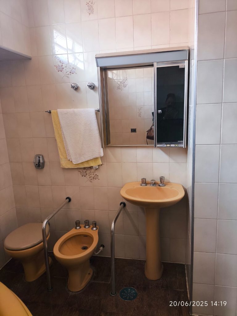 Casa para Locação ou Venda – Central