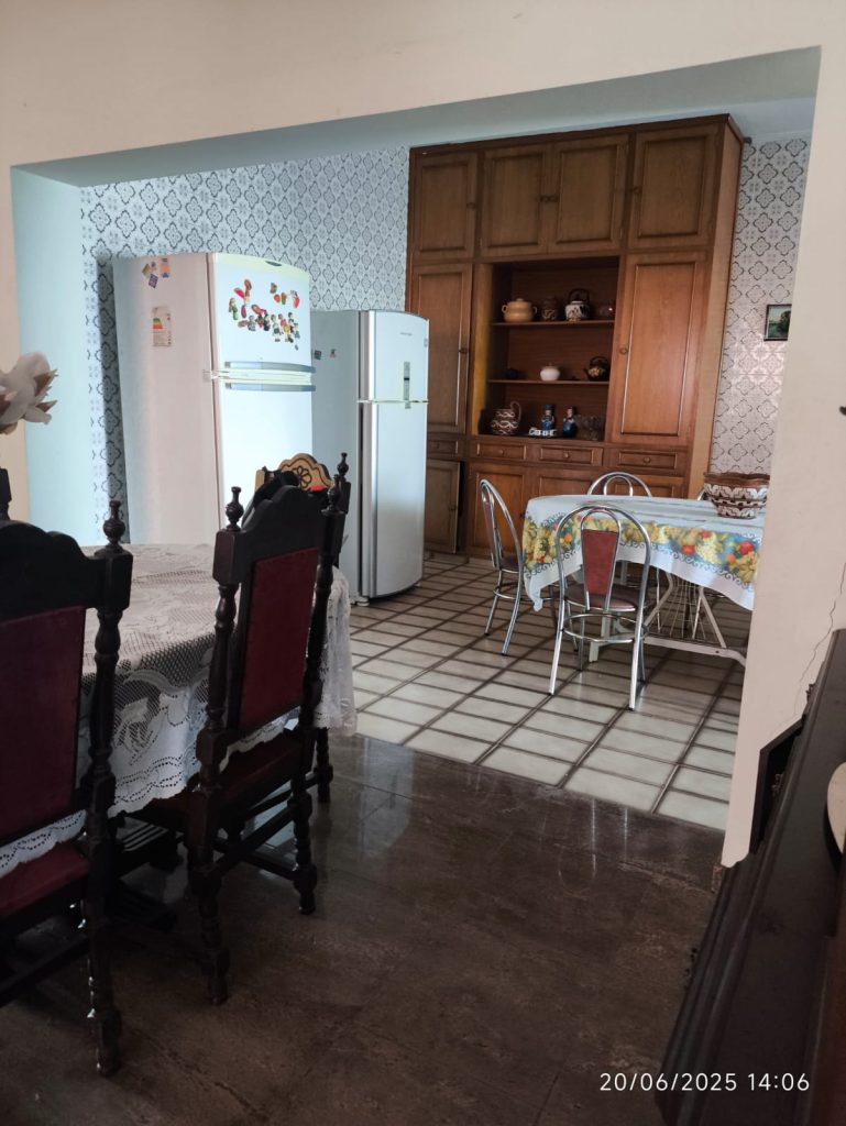 Casa para Locação ou Venda – Central