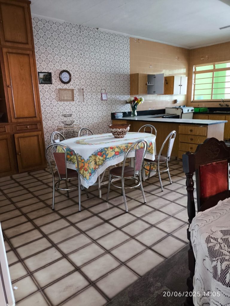 Casa para Locação ou Venda – Central