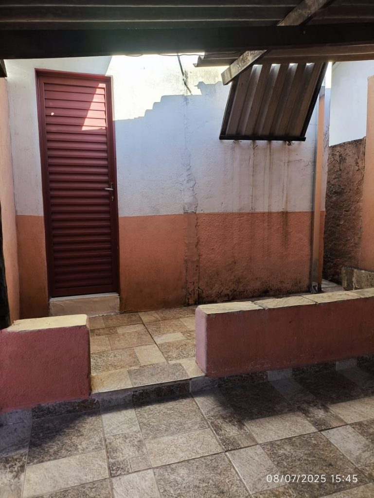 Vila Brasil – Duas Casas à Venda no mesmo terreno- Excelente Investimento