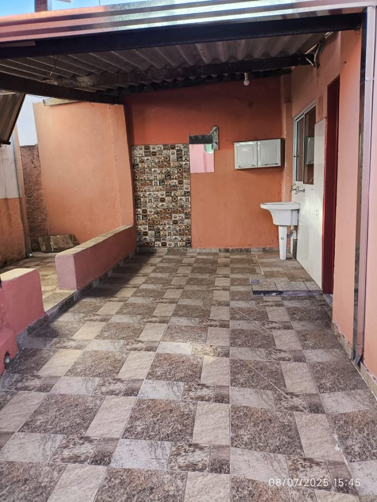 Vila Brasil – Duas Casas à Venda no mesmo terreno- Excelente Investimento