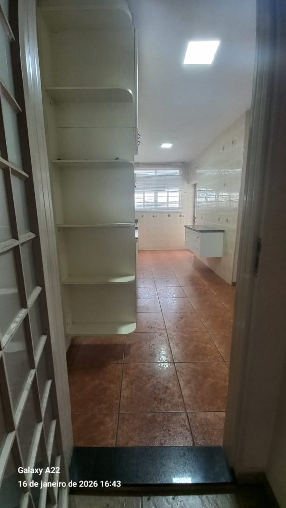 Casa à Venda no Jardim Molinari