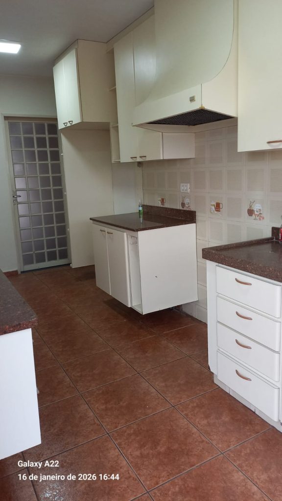 Casa à Venda no Jardim Molinari