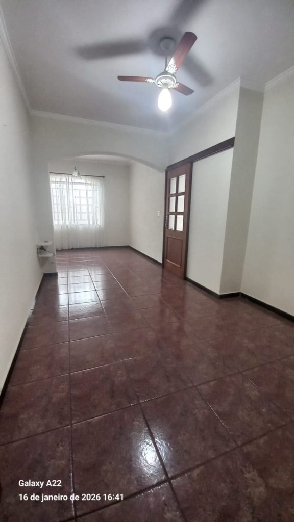 Casa à Venda no Jardim Molinari